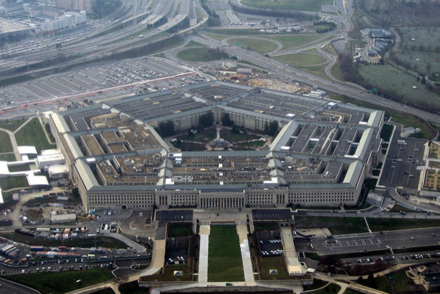 Пентагон: Военнослужащие США на Украине не намерены участвовать в боях