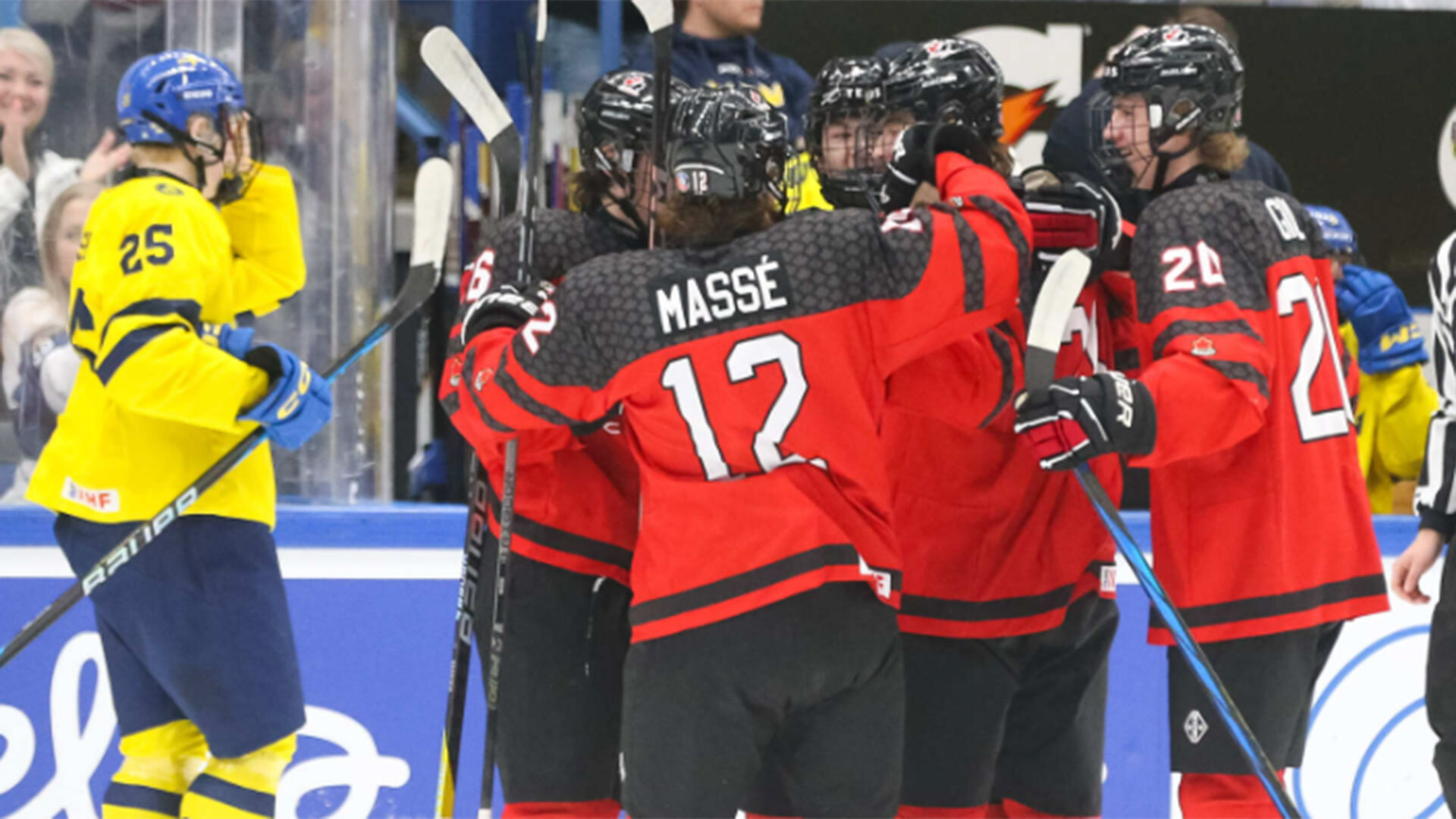 Канада в 5-й раз выиграла юниорский чемпионат мира. Отыгрались с 1:3 против США в финале